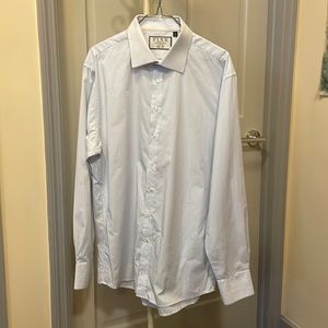 Thomas Pink Mens dress shirt shirt size 17x36/37 light blue herringbone pattern